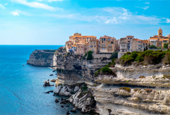 Séjour en Corse du sud à petit prix : dès 173 € 8 jours logement pour 4 personnes.